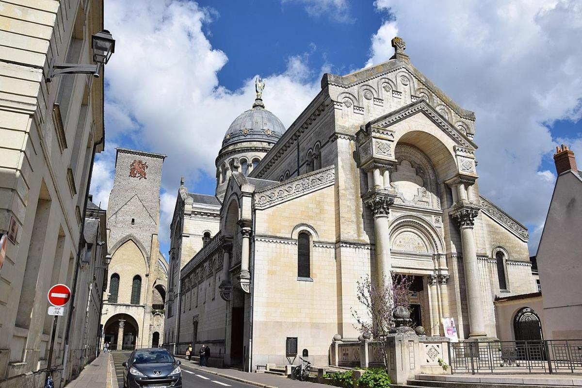 Le Catalane Apartment Tours Bagian luar foto